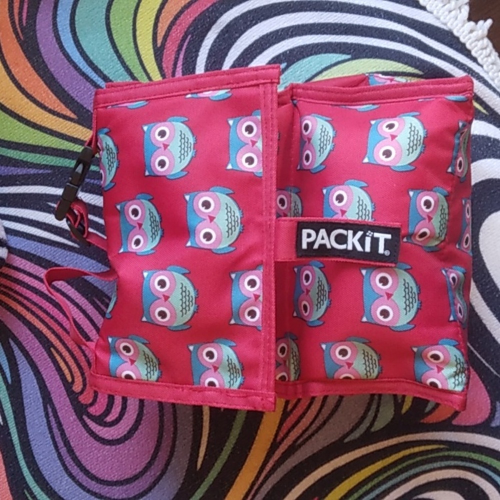 💜 Pack It Freeze & Go - Owl Print Cooler Bag